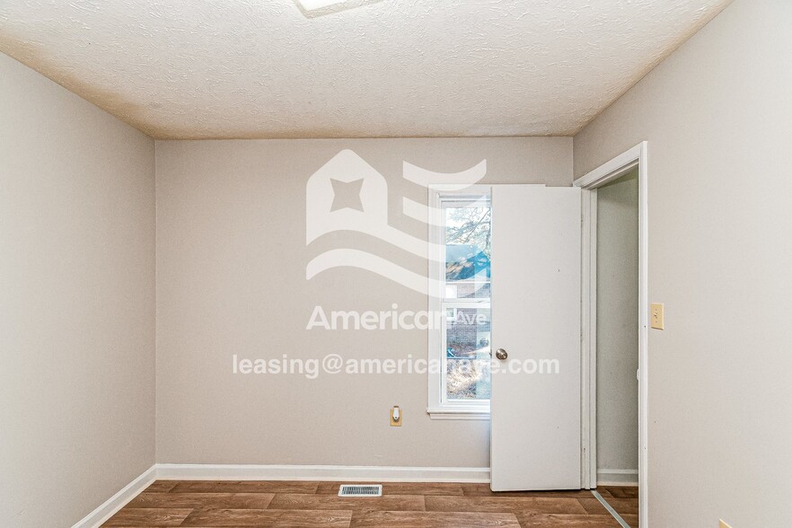 Building Photo - 4710 Grandison Ct