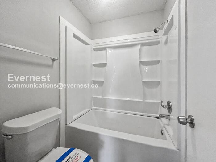 Building Photo - 6270 Jamestown Dr