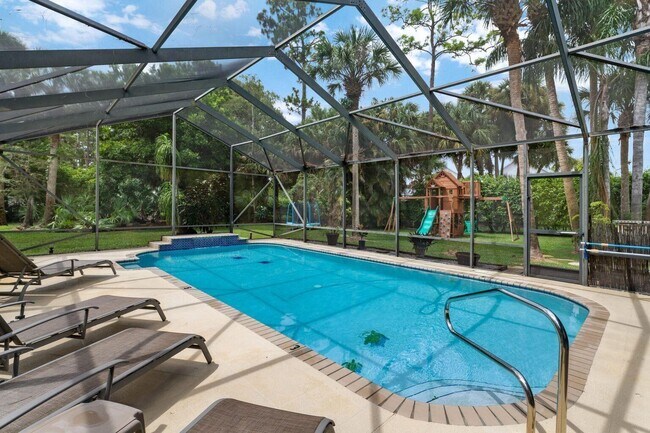 Building Photo - 14775 Stirrup Ln