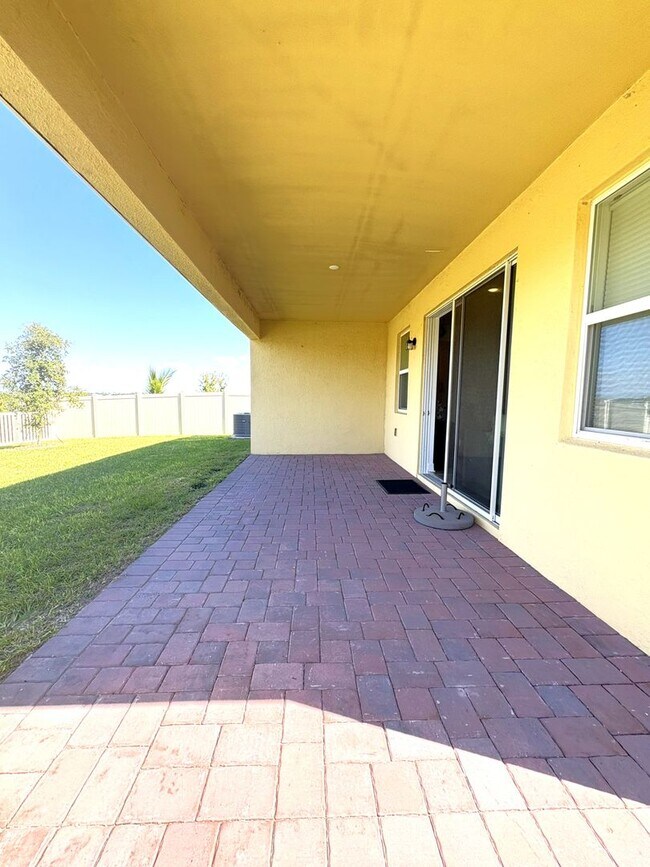 Building Photo - Coming Soon!  Stunning 4-Bedroom Home in G...