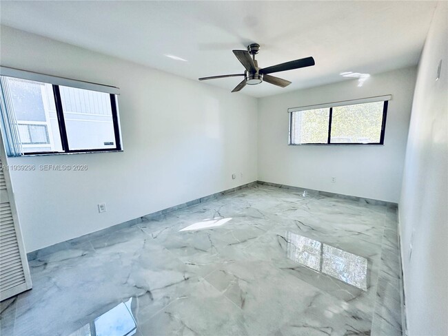 Building Photo - 9703 Hammocks Blvd