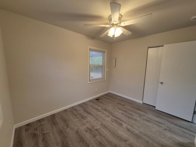 Building Photo - A must see 3-bedroom home!!