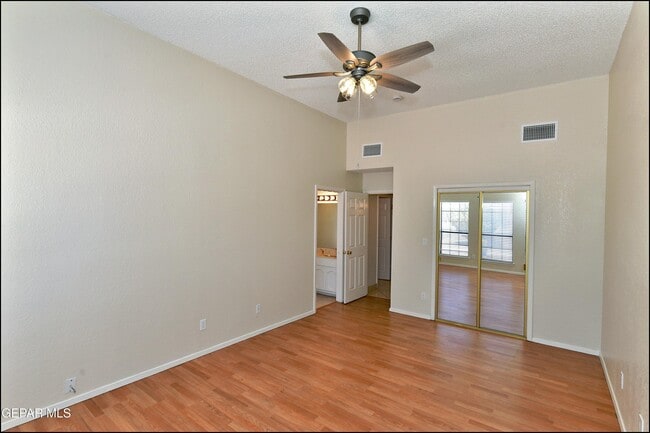 Building Photo - 11620 Laura Marie Dr