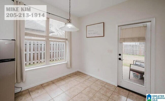 Building Photo - 1042 Little Sorrel Dr