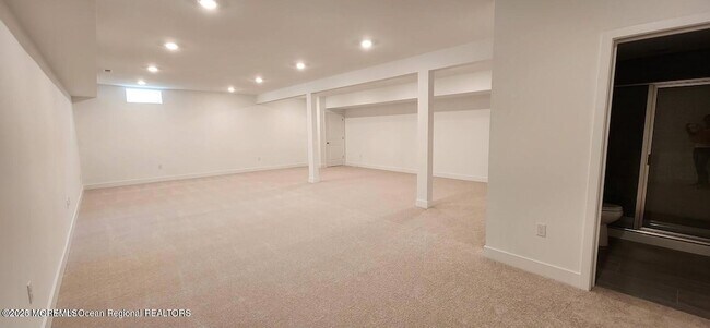 Building Photo - 3105 Aviator Ave