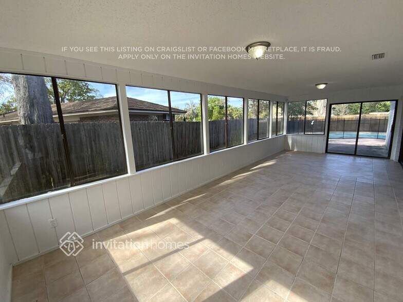 Building Photo - 4084 Briar Forest Rd E