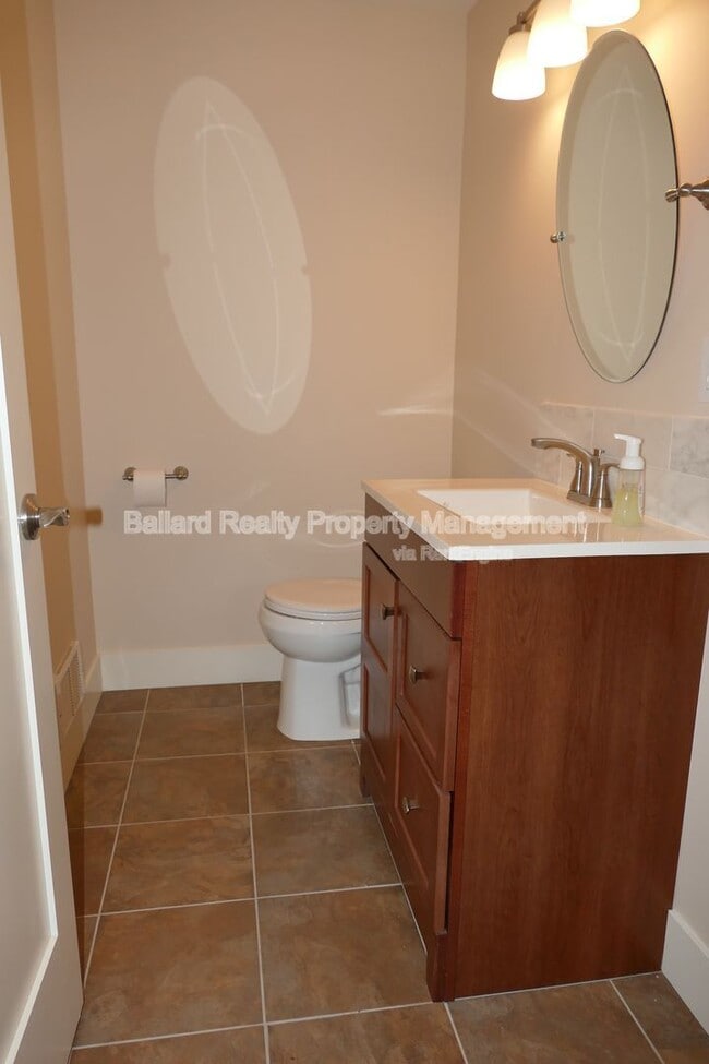 Building Photo - 3032 NW 59th St