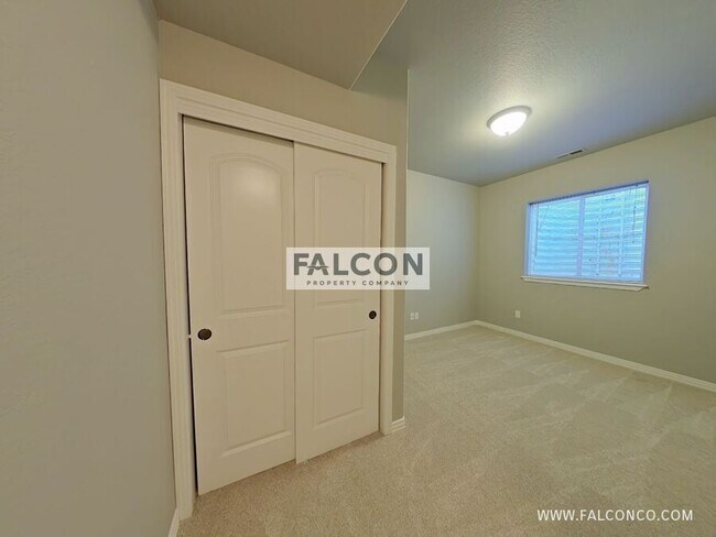 Building Photo - 8193 Winding Passage Dr
