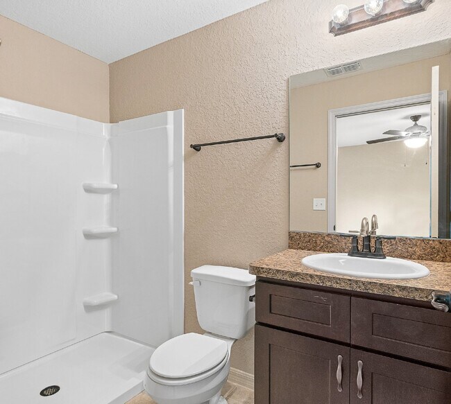 Building Photo - Beautiful Brand new 3 Bd/2 bath Home in Ma...