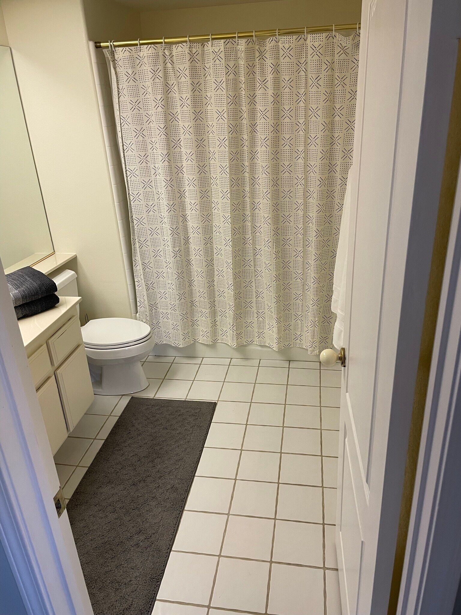 Building Photo - 45 Pebble Beach Dr