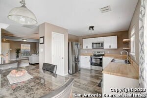 Building Photo - 7318 Blazar Way