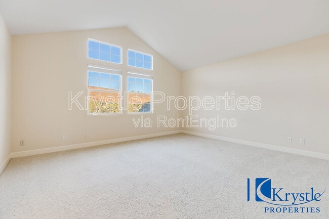 Building Photo - 6335 Newhaven Ln