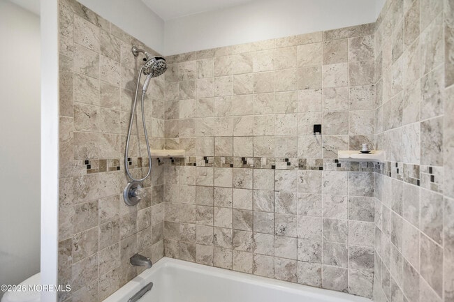 Building Photo - 108 Morris Ave