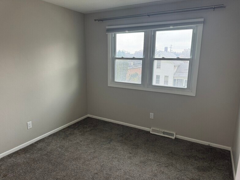 Building Photo - 1728 Taylor St