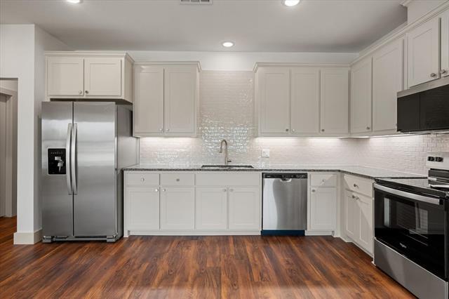 Building Photo - 508 E Kimball St