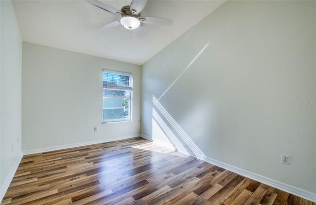 Building Photo - 4670 69th Pl N