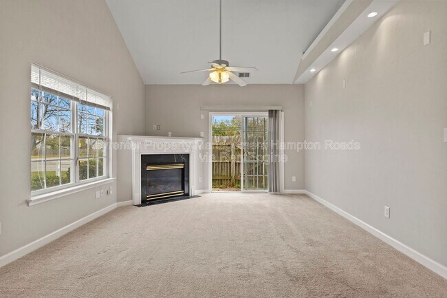 Building Photo - 5129 Maracas Arch