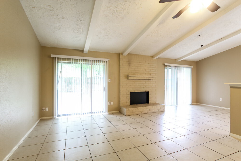Building Photo - 5327 Enchanted Timbers Dr