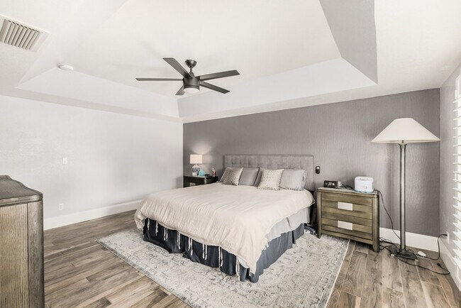 Building Photo - Total remodel in Santa Fe in McCormick Ranch