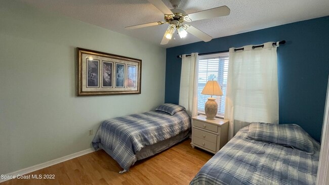 Building Photo - 1425 Malibu Cir NE