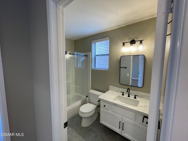 Building Photo - 429 Dante Way