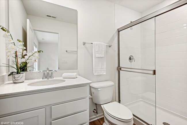 Building Photo - 1659 Bentz Way