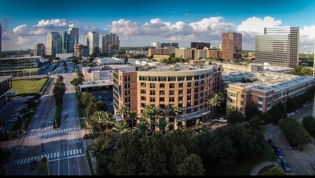 Building Photo - 1901 Post Oak Blvd