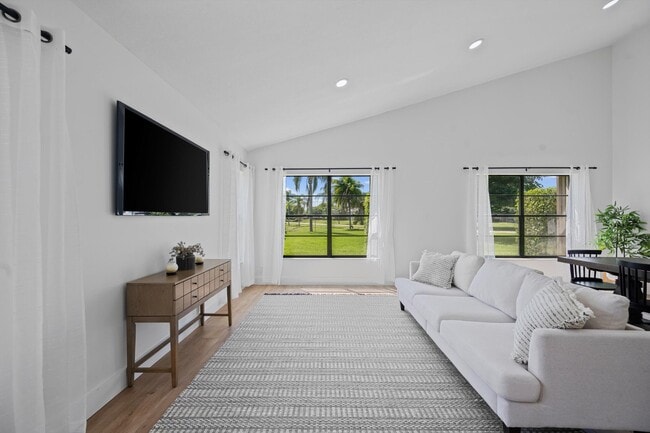 Building Photo - 4451 Willow Pond Rd