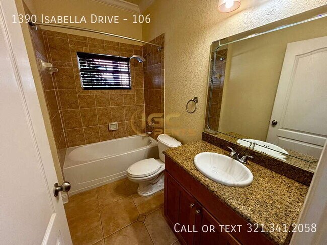 Building Photo - 1390 Isabella Dr