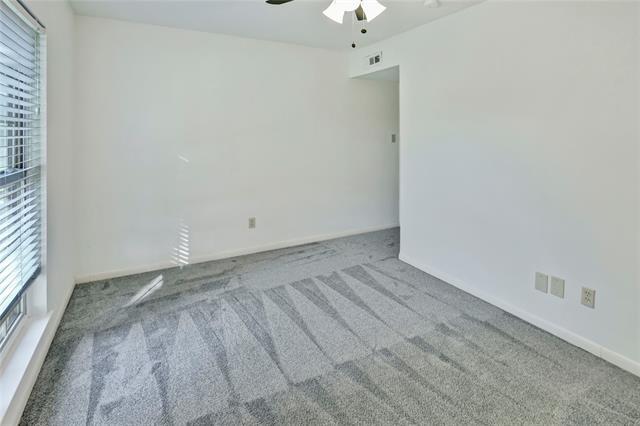 Building Photo - 1306 Clearview Dr