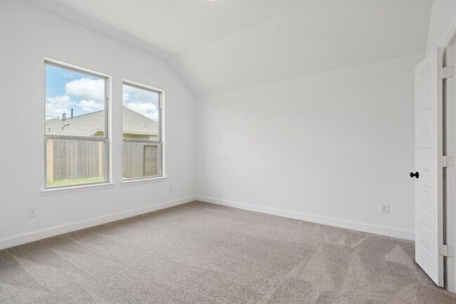 Building Photo - 27106 Cutleaf Daisy Ct