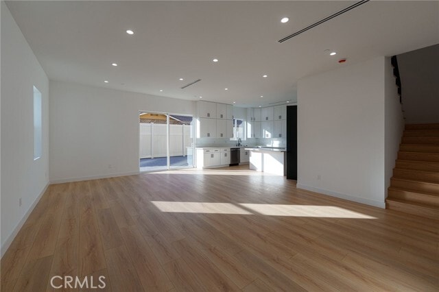 Building Photo - 14123 Emelita St