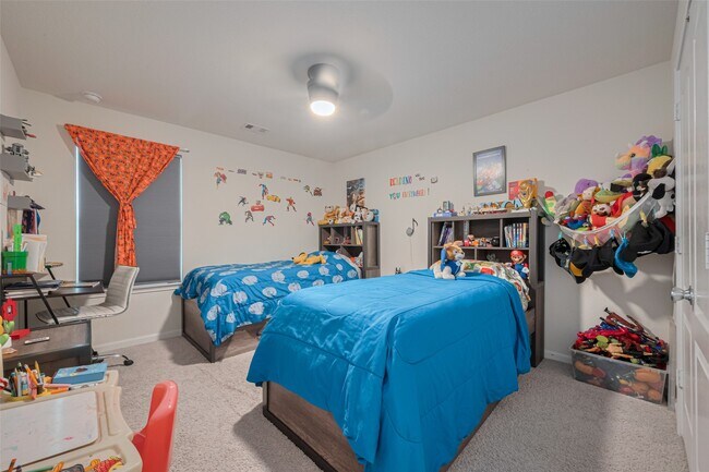 Building Photo - 1714 Clifton Hills Ln