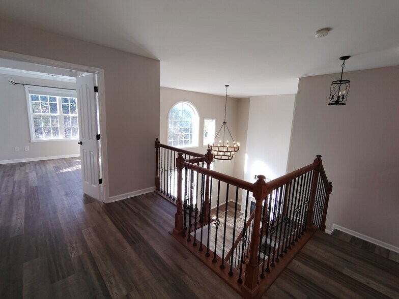 Building Photo - 110 Ruland Cir