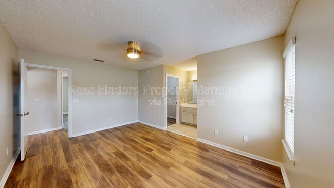 Building Photo - 4578 Blue Stream Ln N