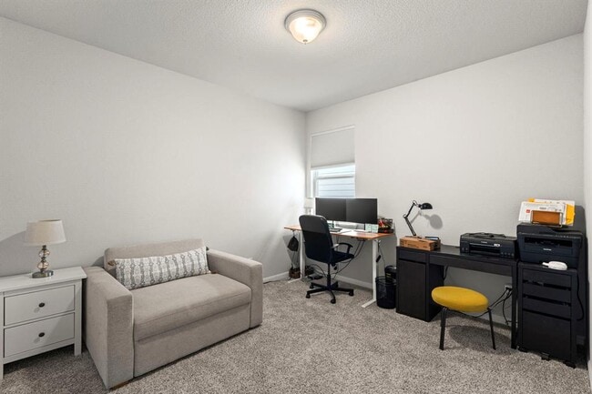 Building Photo - 12402 Zenyatta Dr