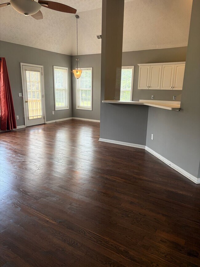 Building Photo - Beautiful Home with Finished Basement