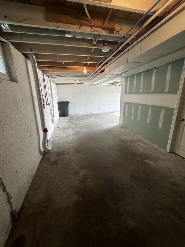 Building Photo - 3235 N 84th Terrace