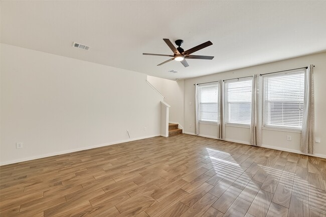 Building Photo - 6523 Mildenhall Ct