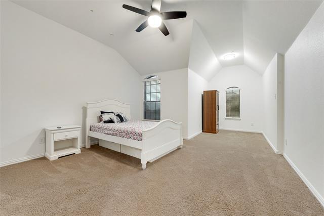 Building Photo - 305 Blythe Bridge Dr