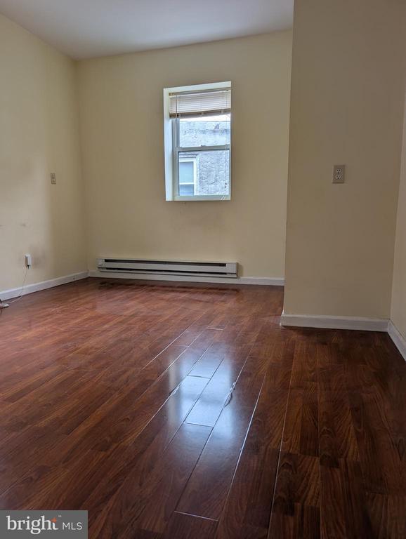 Building Photo - 418 W Ritner St