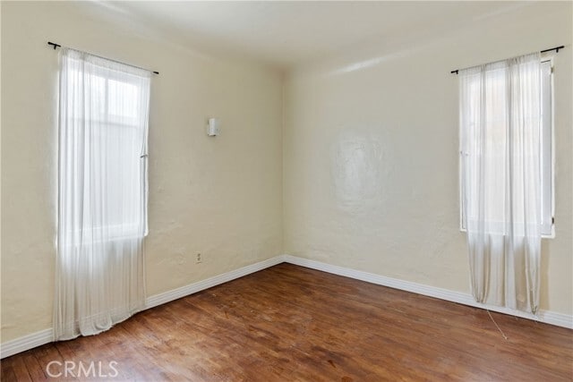 Building Photo - 1506 Bayview Dr
