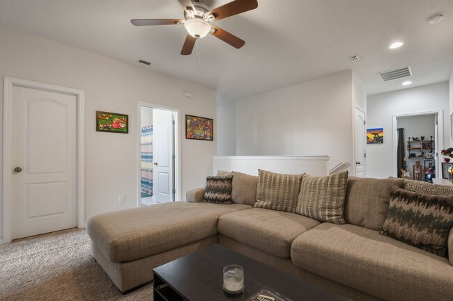 Building Photo - 17524 Promenade Dr