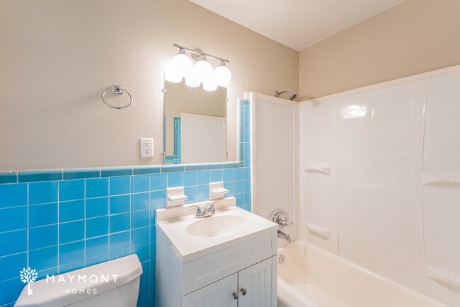 Building Photo - Charming Three Bedroom in Leeds