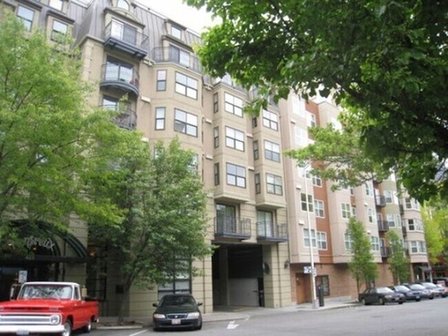 Building Photo - 1151618