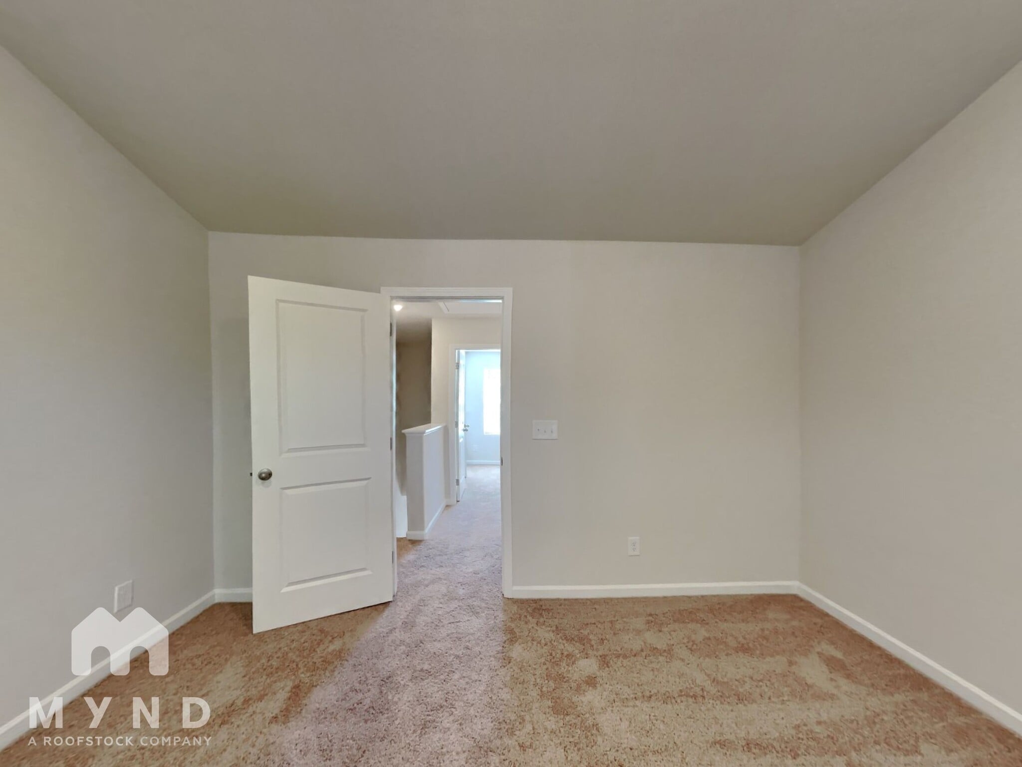 Building Photo - 330 Ivy Bank Dr