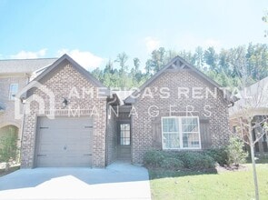 Building Photo - Spacious Home  for rent in Lake Cyrus... Available to View with 48 Hour Notice!!!