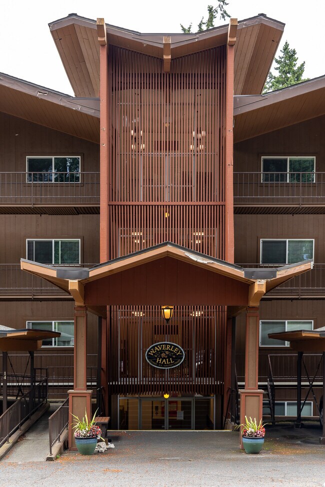 Building Photo - 1689 SE Lava Dr
