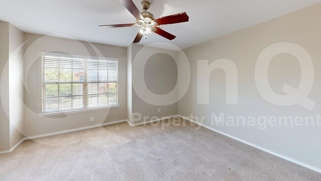 Building Photo - 4019 Houston Dr