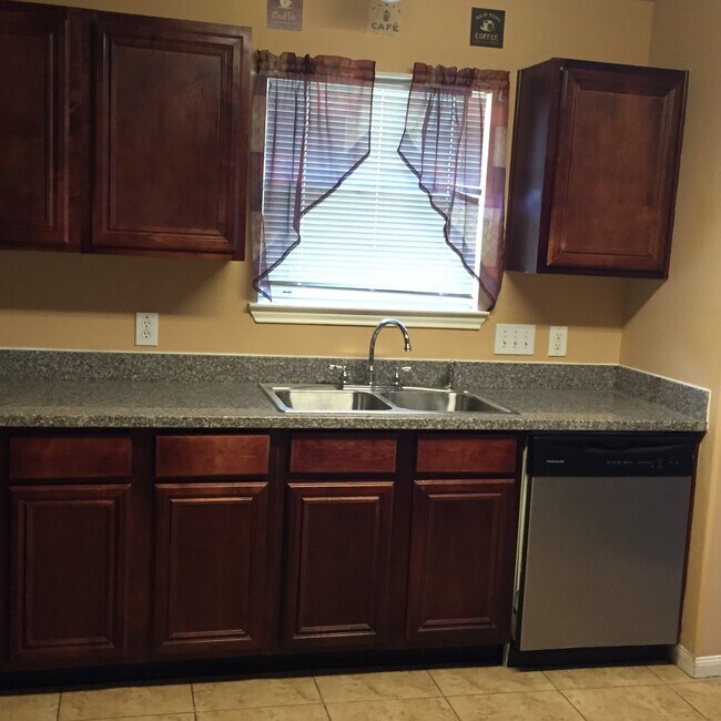 Building Photo - 6038 Deep South Dr